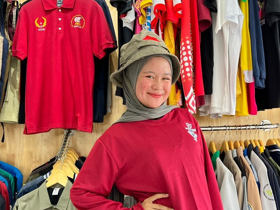 Kaos Cotton Combed Berkualitas Premium dari BAUNK ART KONVEKSI